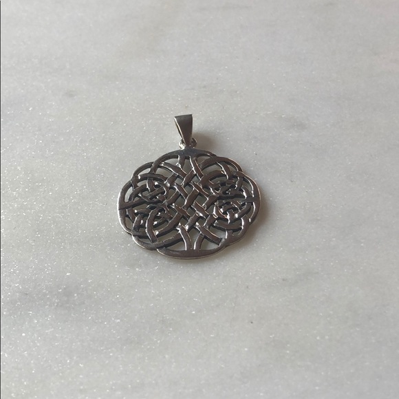 Vintage | .925 Silver Celtic Knot Pendant | O/S - Picture 3 of 8